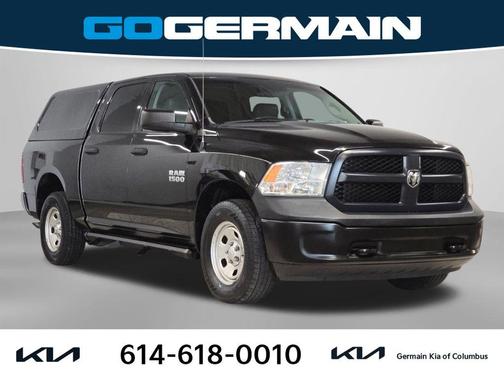 Brilliant Black Crystal Pearlcoat 2016 RAM 1500 Tradesman