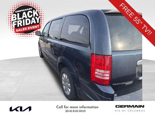 2008 Chrysler Town & Country LX