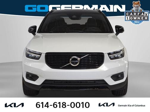 2021 Volvo XC40 T5 R-Design