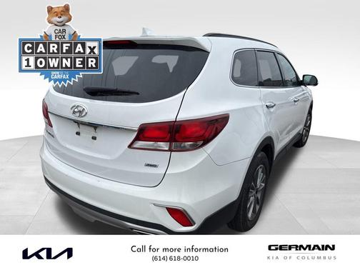 2017 Hyundai SANTA FE SE
