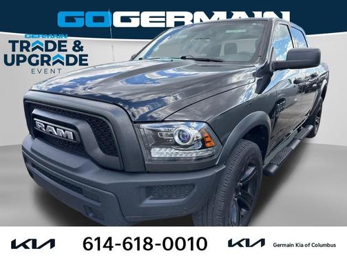 Diamond Black Crystal Pearlcoat 2022 RAM 1500 Classic Warlock Crew Cab 4x4 5'7' Box