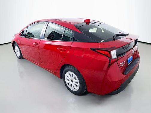 2022 Toyota Prius L