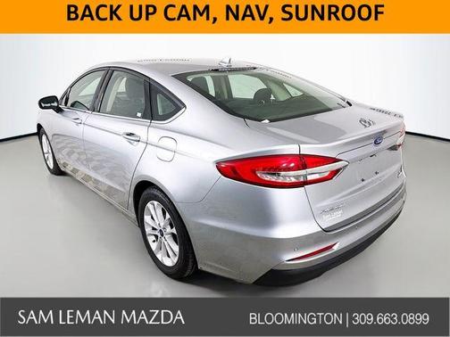 2020 Ford Fusion SE