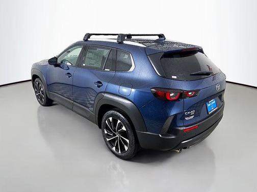 2026 Mazda CX-50 Premium Plus