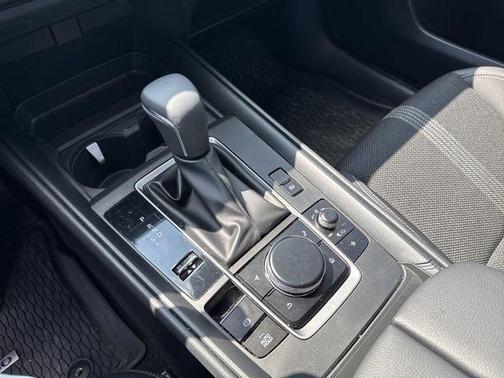 2025 Mazda CX-50 Hybrid Preferred Package