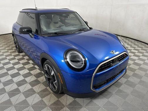 2025 MINI Hardtop SIGNATURE