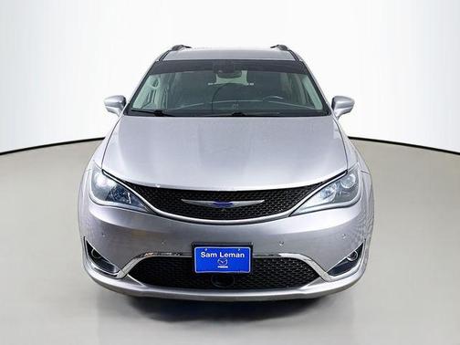 2018 Chrysler Pacifica Touring-L
