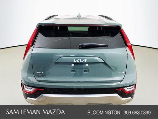 2023 Kia Niro SX Touring