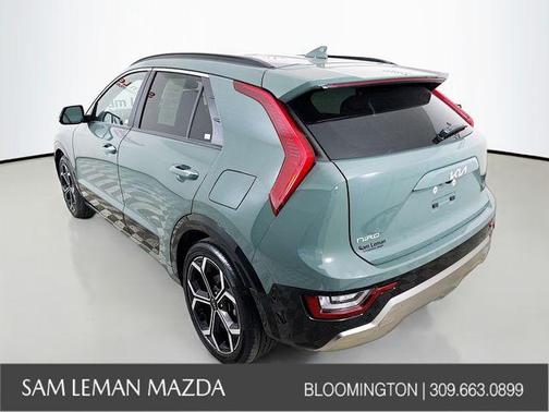 2023 Kia Niro SX Touring