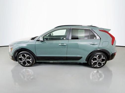 2023 Kia Niro SX Touring
