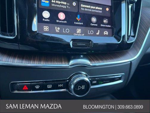Gray Metallic 2023 Volvo XC60 B5 Plus Bright Theme