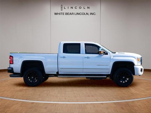 2018 GMC Sierra 3500 Denali