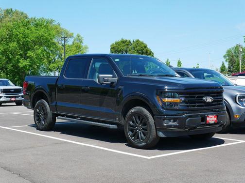 Black Metallic 2025 Ford F-150 XLT