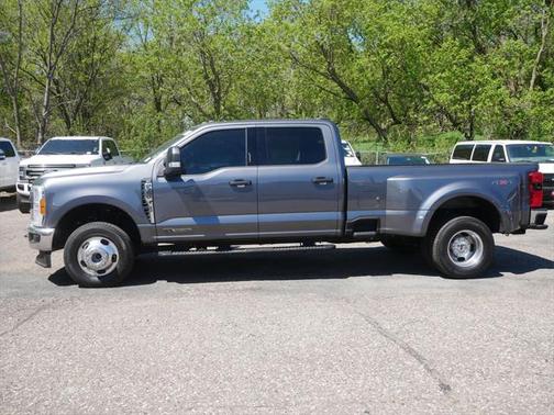 2023 Ford F-350 XLT