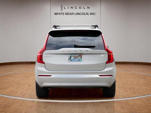 2022 Volvo XC90 Recharge Plug-In Hybrid T8 Inscription 7 Passenger