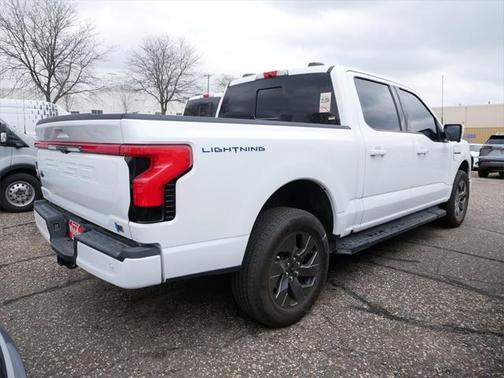 2023 Ford F-150 Lightning LARIAT