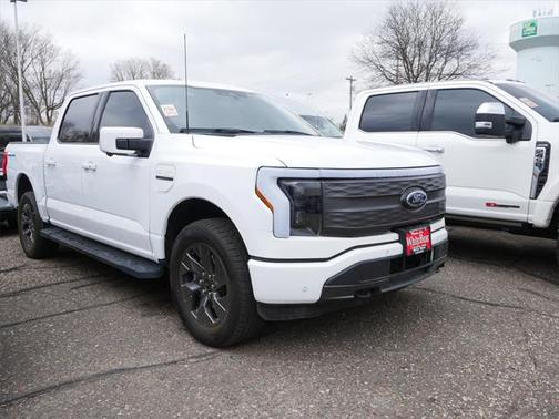 2023 Ford F-150 Lightning LARIAT