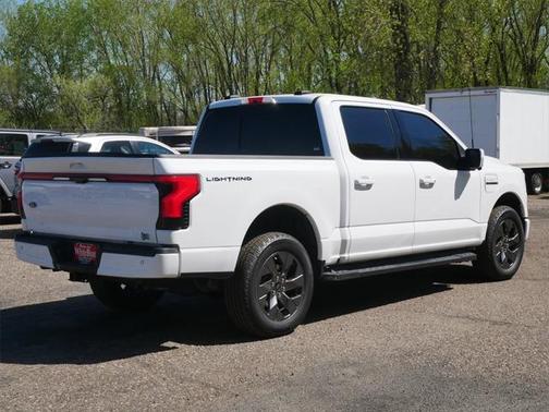 2023 Ford F-150 Lightning LARIAT