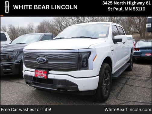 2023 Ford F-150 Lightning LARIAT