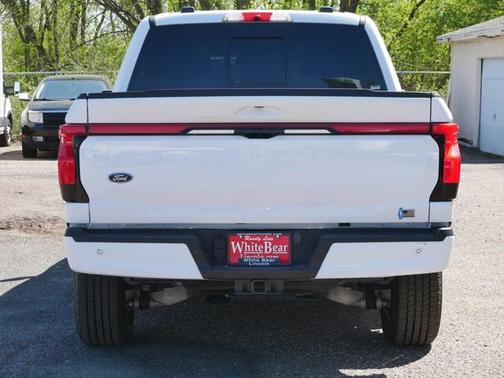 2023 Ford F-150 Lightning LARIAT