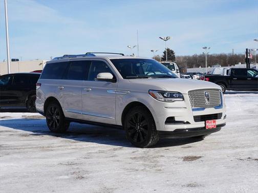 2024 Lincoln Navigator Reserve