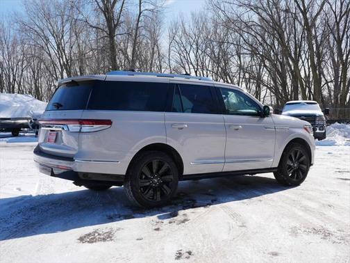 2024 Lincoln Navigator Reserve