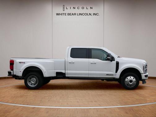 White 2025 Ford F-450 DRW