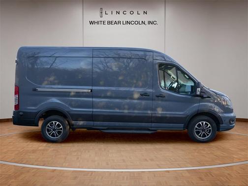 2024 Ford E-Transit T-350 Medium Roof