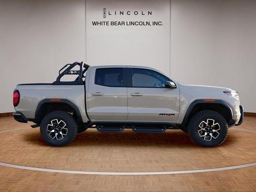2024 GMC Canyon AT4X