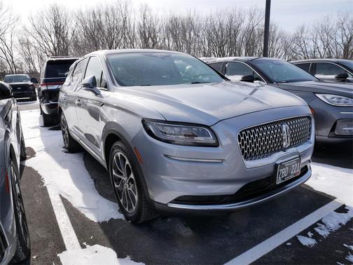 2021 Lincoln Nautilus Reserve