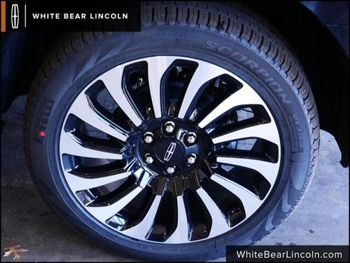 2024 Lincoln Navigator Black Label