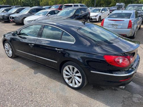 2010 Volkswagen CC Luxury