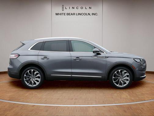 2021 Lincoln Nautilus Reserve