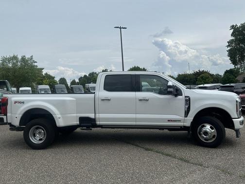2024 Ford F-350 Platinum