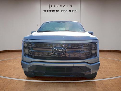 2023 Ford F-150 Lightning Platinum