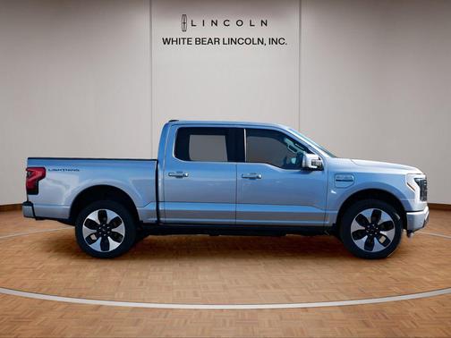 2023 Ford F-150 Lightning Platinum