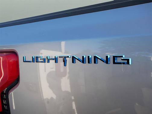2023 Ford F-150 Lightning Platinum