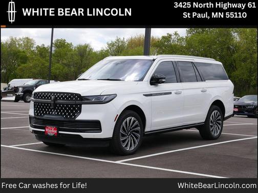 White Metallic 2025 Lincoln Navigator Black Label