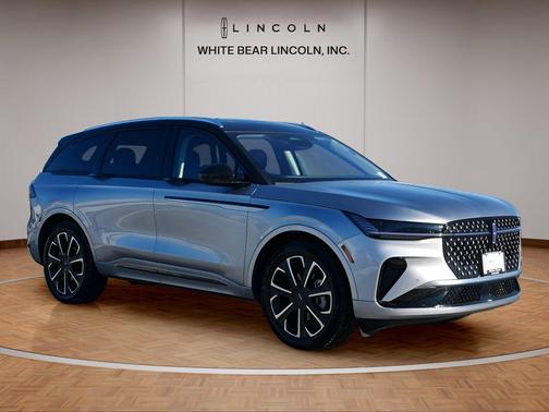 2025 Lincoln Nautilus Reserve