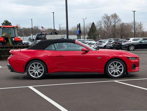 2025 Ford Mustang GT Premium
