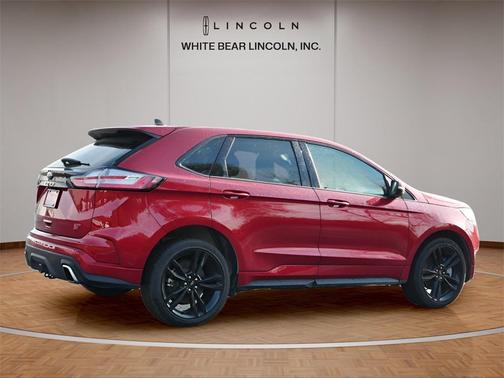 2024 Ford Edge ST
