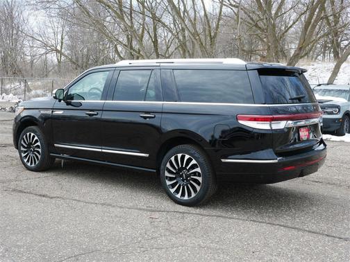 2023 Lincoln Navigator Black Label