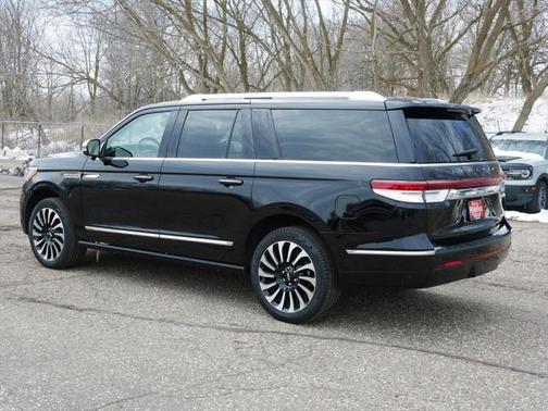 2023 Lincoln Navigator Black Label
