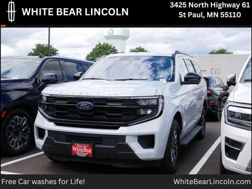 Silver Metallic 2025 Ford Expedition Active