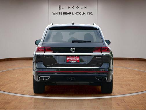 Deep Black 2021 Volkswagen Atlas 3.6L SEL Premium