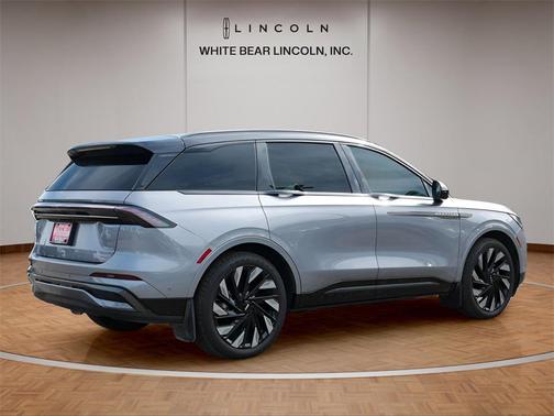 2024 Lincoln Nautilus Reserve