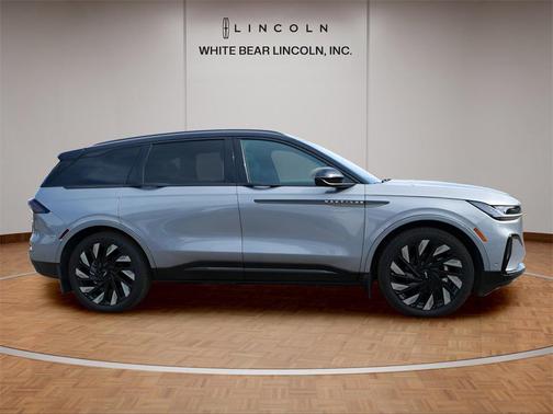 2024 Lincoln Nautilus Reserve