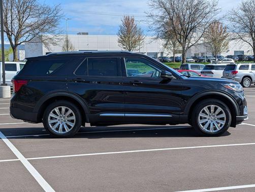 Agate Black Metallic 2025 Ford Explorer Platinum