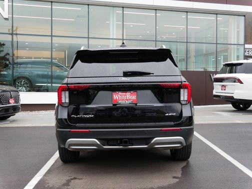 Agate Black Metallic 2025 Ford Explorer Platinum