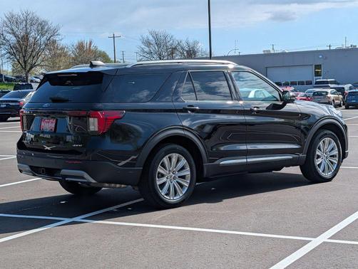 Agate Black Metallic 2025 Ford Explorer Platinum